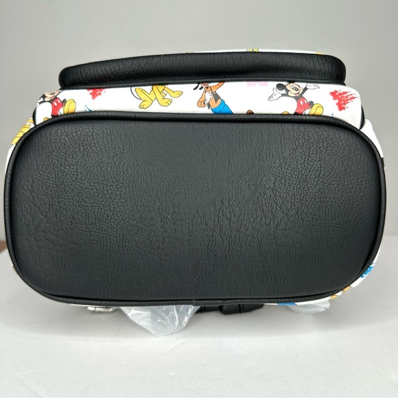 Loungefly Disney Parks Fab 5 Mickey Minnie Goofy Donald Pluto Mini Backpack - Picture 8 of 8